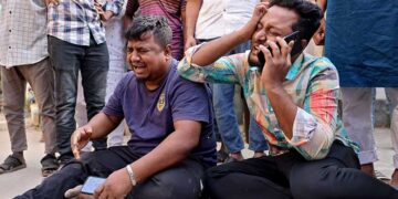 মর্গে মিলল বাবা–ছেলের লাশ, ছুটির দিনে মাংস খাওয়া হলো না।