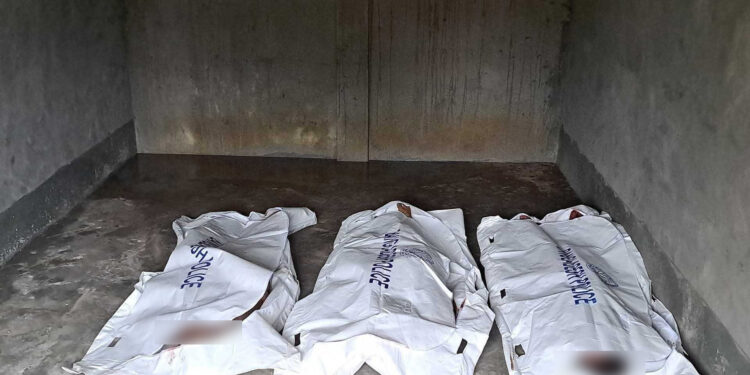 গরু চোর সন্দেহে গণপিটুনিতে নিহত ৩ জনের পরিচয় মিলেছে গাইবান্ধায়