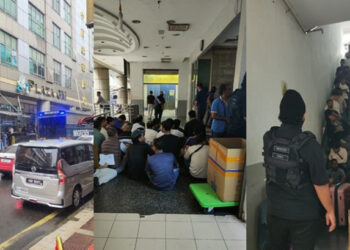 কুয়ালালামপুরে শপিং মলে সাঁড়াশি অভিযান, বাংলাদেশিসহ আটক ১২৪