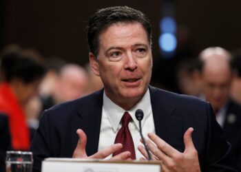 ফেডারেল বিচারকের রায়: কমে’র সহযোগীর সঙ্গে যুক্ত কিছু প্রমাণ ব্যবহারে ডিওজে’র ওপর নিষেধাজ্ঞা