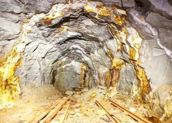 পাকিস্তানের পর এবার ইরানে বিশাল স্বর্ণের খনির সন্ধান