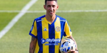 ১০ বছর পর আর্জেন্টিনার বর্ষসেরা ডি মারিয়া