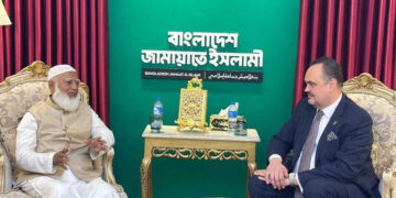 জামায়াত আমিরের সঙ্গে মার্কিন রাষ্ট্রদূতের ‘হৃদ্যতাপূর্ণ’ বৈঠক, বন্ধুত্ব করতে চাই যুক্তরাষ্ট্র