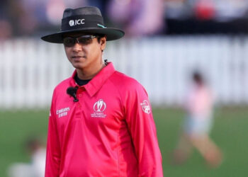 উত্তেজনার মাঝেই ভারতে ম্যাচ পরিচালনা করছেন বাংলাদেশের সৈকত