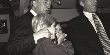 ট্রাম্পের বিরুদ্ধে যৌন নির্যাতনের অভিযোগও অন্তর্ভুক্ত