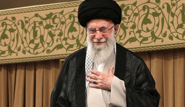 আয়াতুল্লাহ আলী খামেনি কি নবীর বংশধর